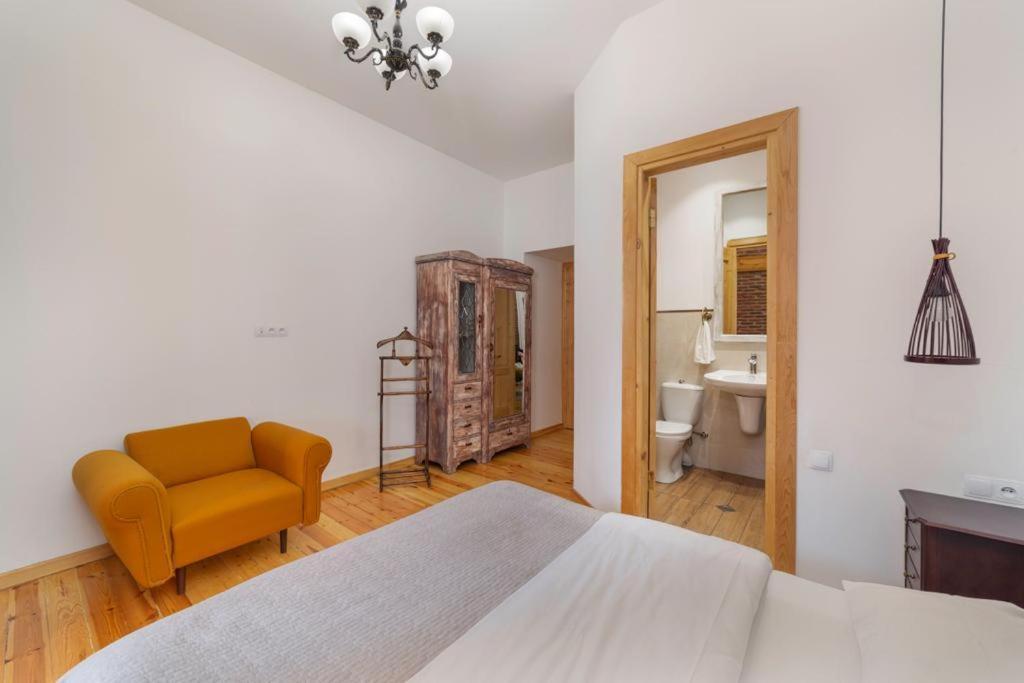 Duplex Opera 3 Apartamento Tbilisi Exterior foto